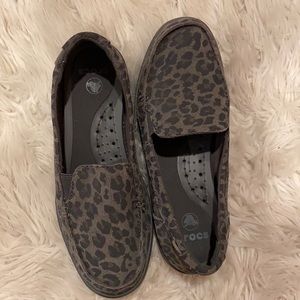 TOMS loafers with animals